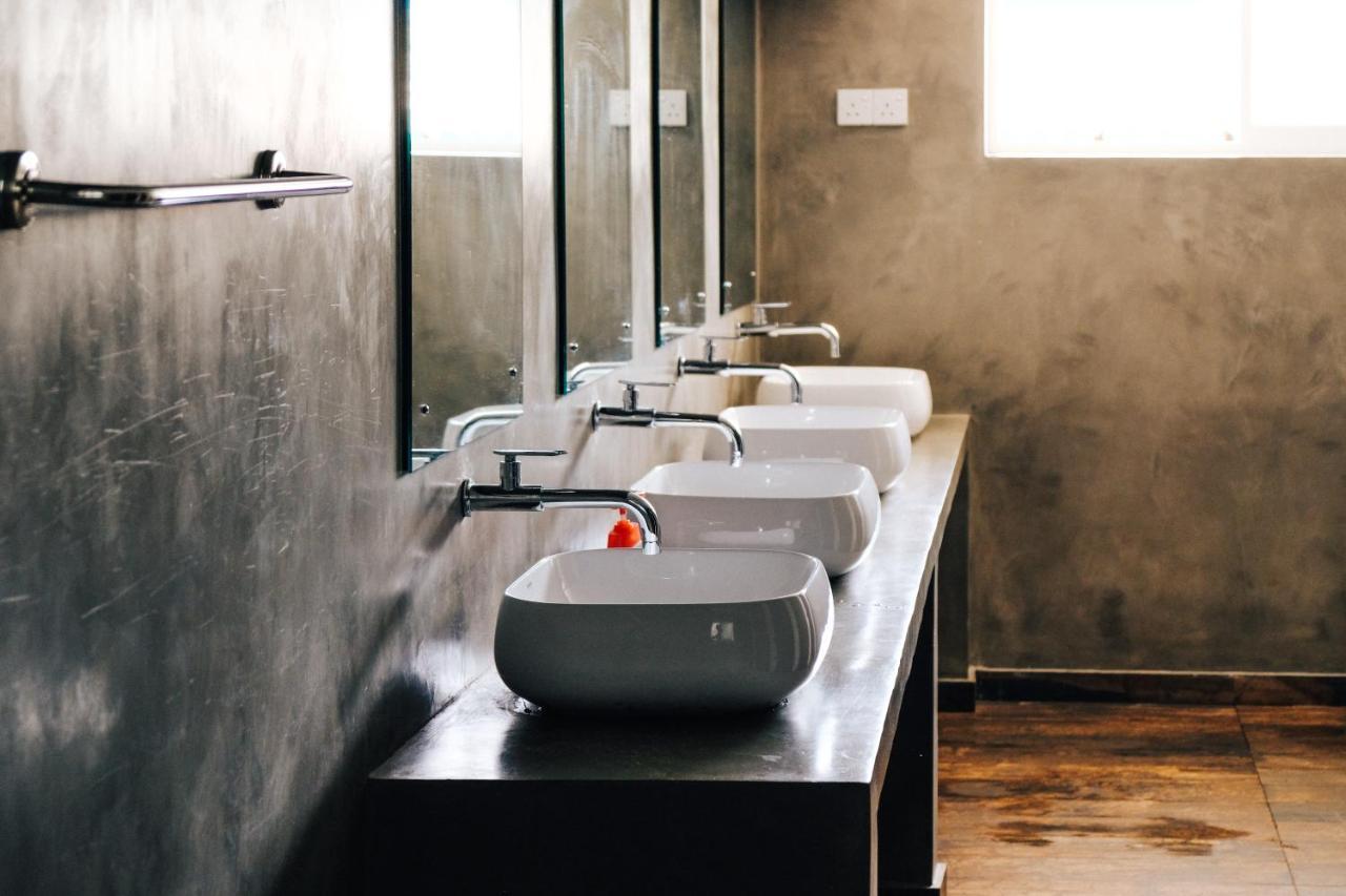 Island Hostels Mount Lavinia Dehiwala-Mount Lavinia Dış mekan fotoğraf